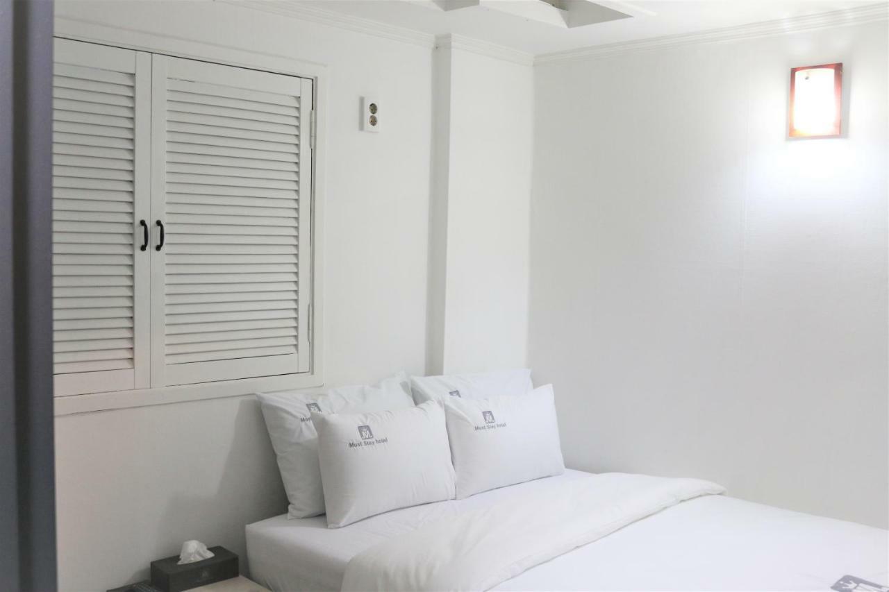 Must Stay Hotel Сеул Екстериор снимка