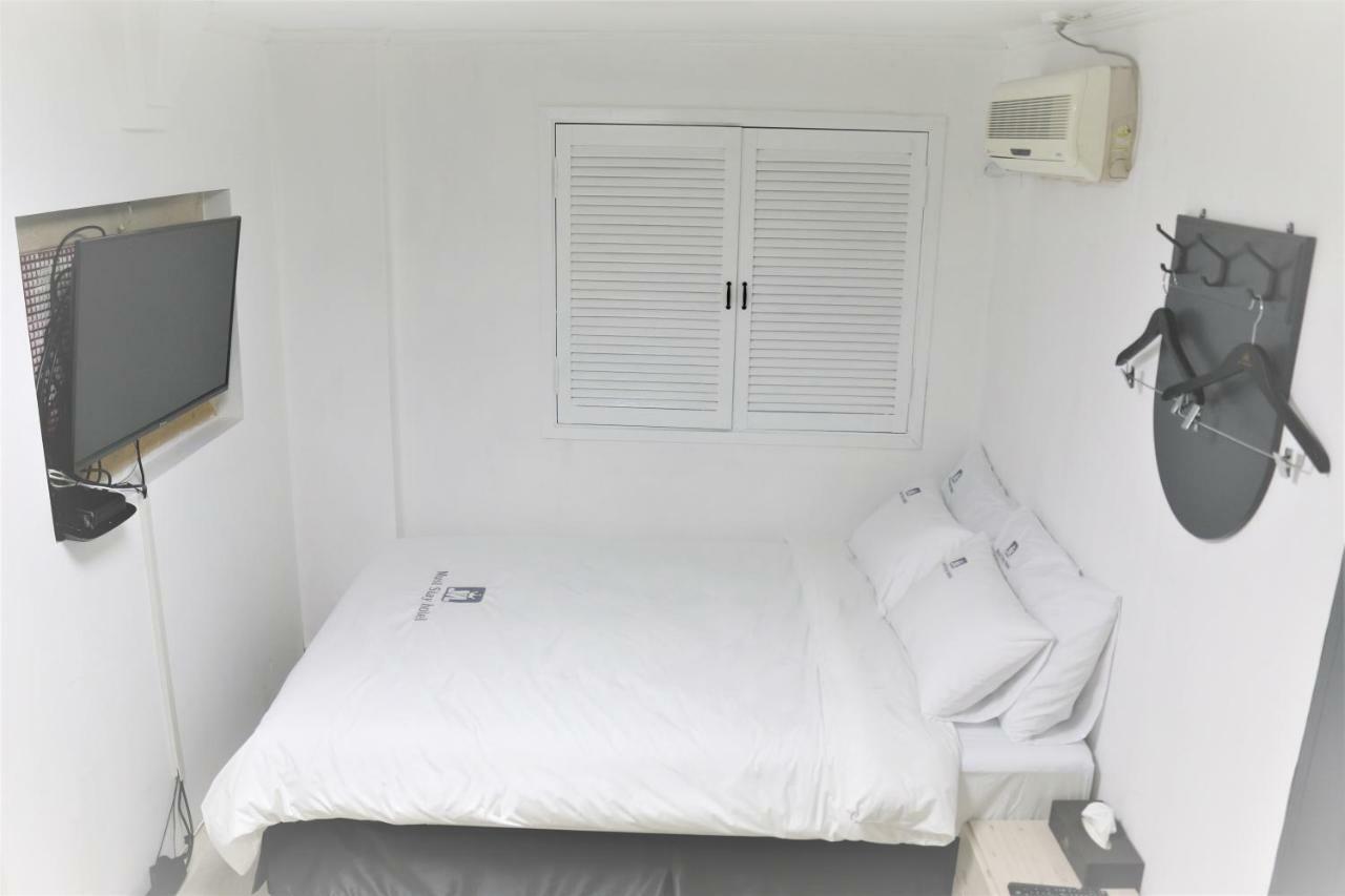 Must Stay Hotel Сеул Екстериор снимка