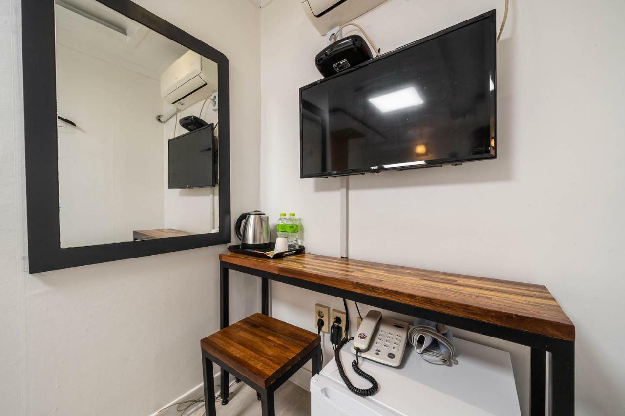 Must Stay Hotel Сеул Екстериор снимка
